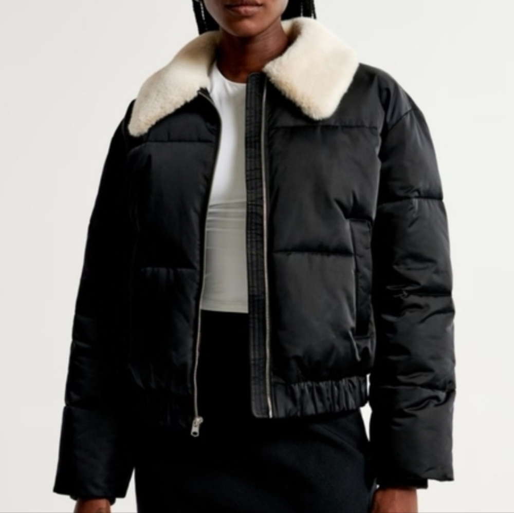 A&F Abercrombie and Fitch Ultra Collection Faux Fur Puffer Zip-Up Jacket L